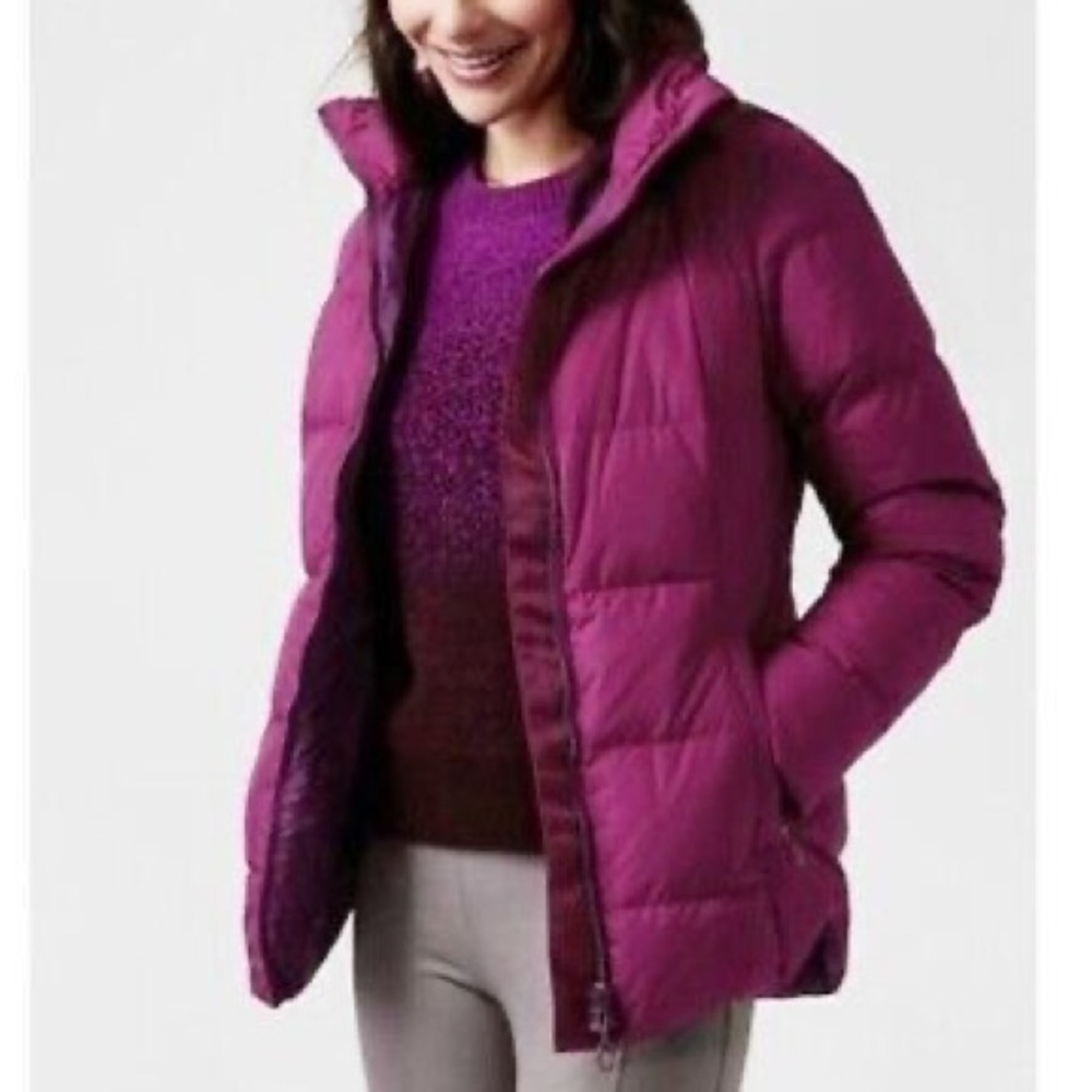 Athleta Fuchsia Plum Downtown Puffer Jacket. XS